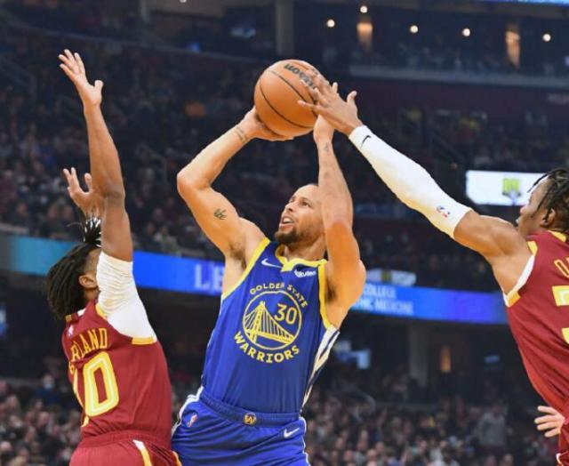 完美世界竞技平台官网下载官网-【问答】为何这次NBA版本迭代一点也没削库里？